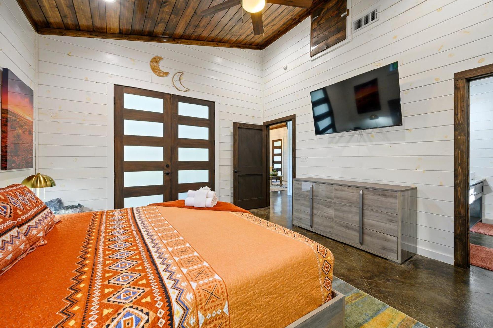 Chalet Luxe Privacy At Gorgeous Broken Bow