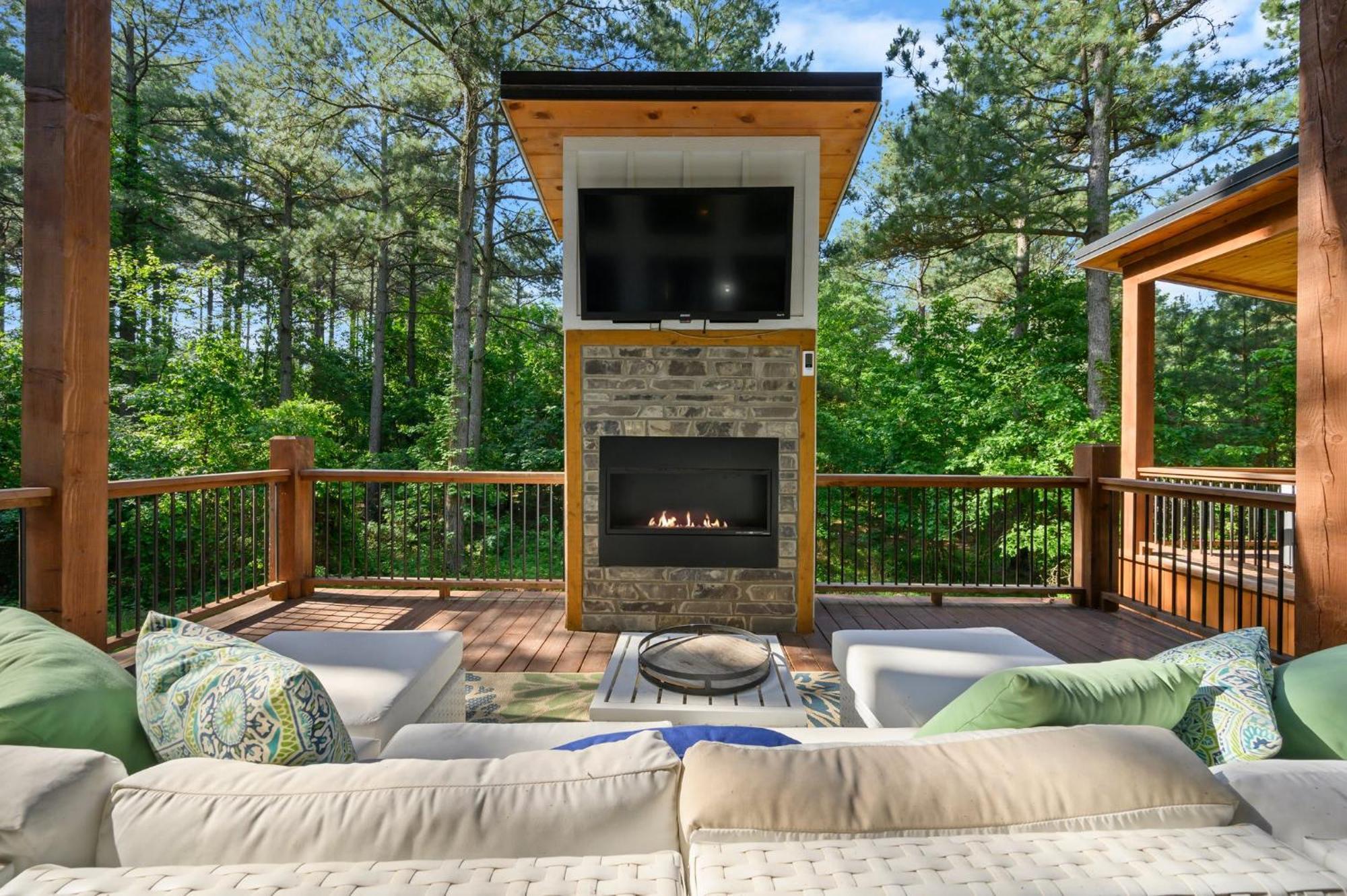 Luxe Privacy At Gorgeous *