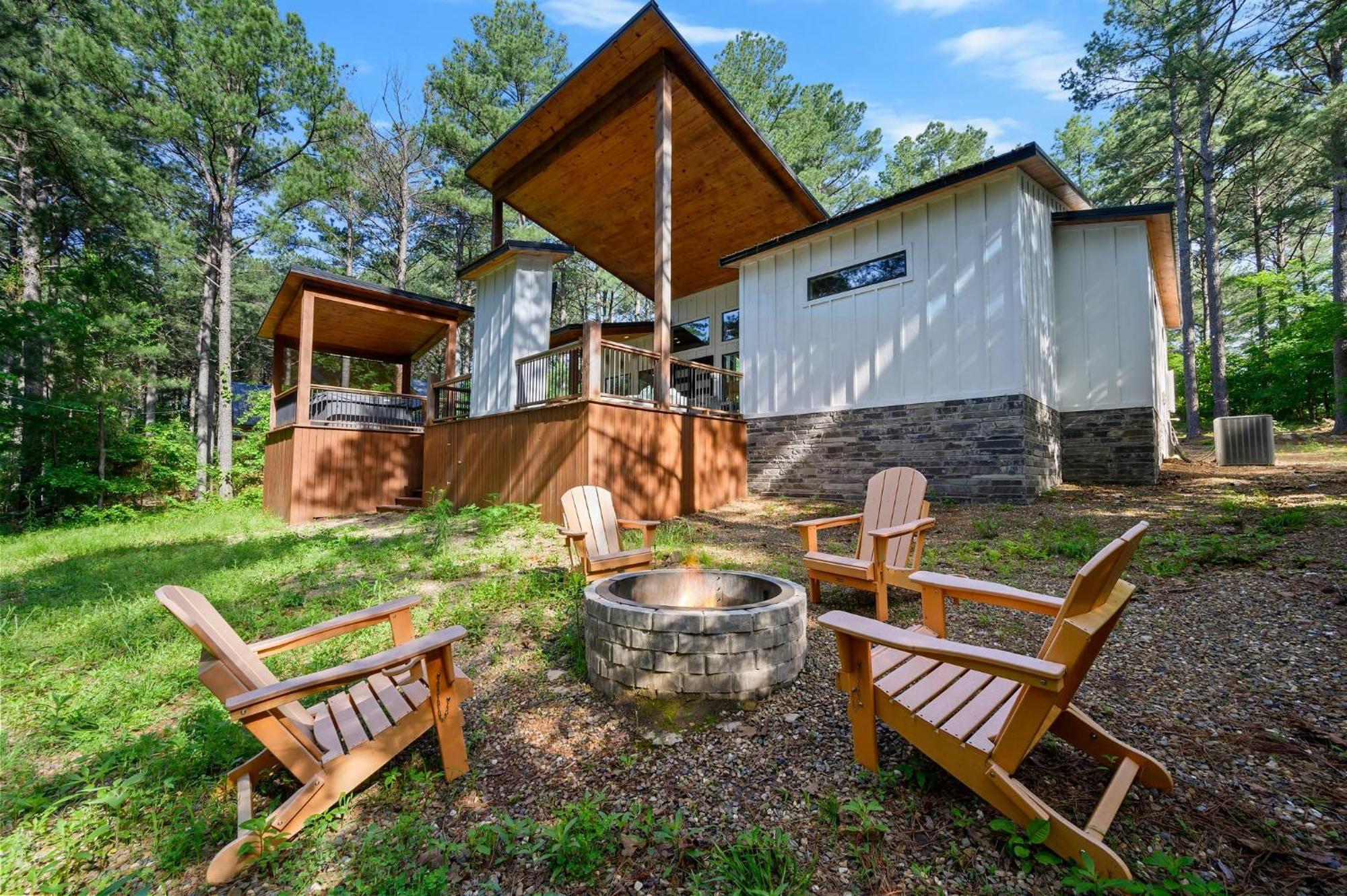 Luxe Privacy At Gorgeous Broken Bow